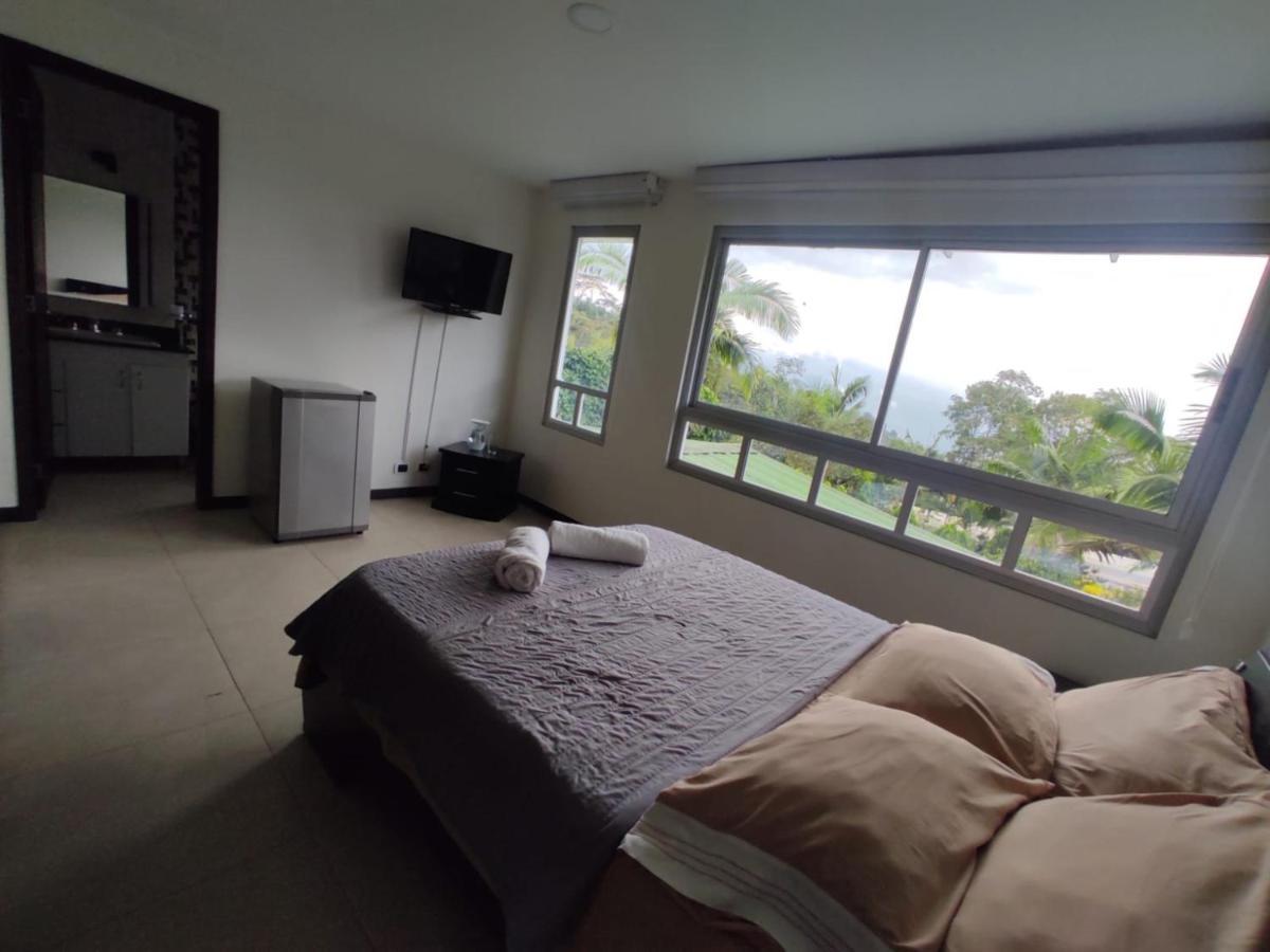 Habitacion Privada En Finca Turistica Hualcala La Mesa  Esterno foto